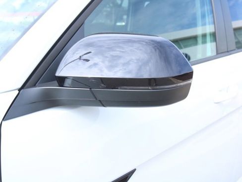 Used 2025 Volkswagen Atlas Peak Edition SE image 14