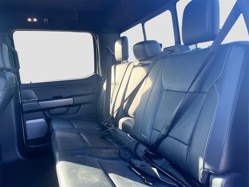 Used 2024 Ford F150 Lariat w/ FX4 Off-Road Package image 25