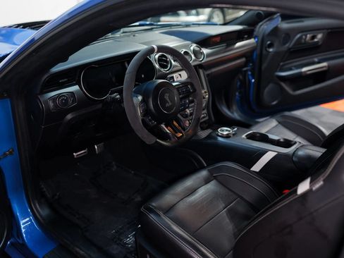 Used 2021 Ford Mustang Shelby GT500 w/ Technology Package RWD image 28
