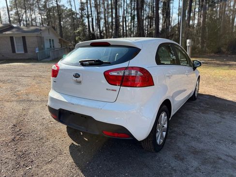 Used 2014 Kia Rio EX w/ Convenience Package image 5