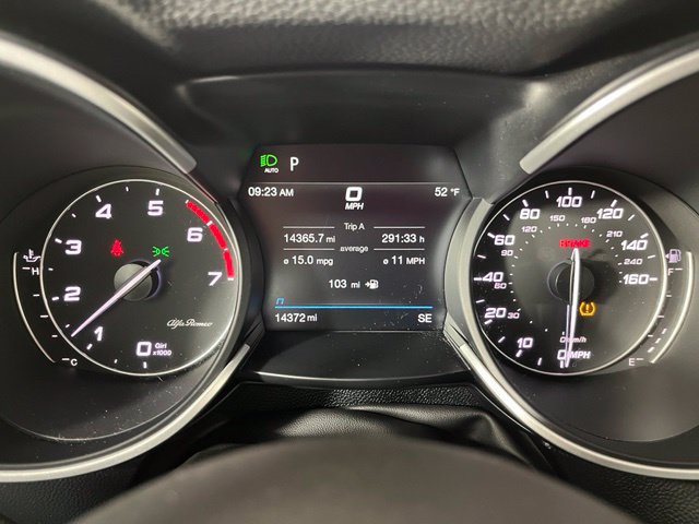 Used 2023 Alfa Romeo Stelvio Veloce AWD/4WD image 26