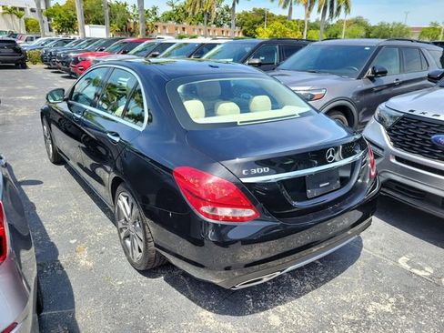 Used 2016 Mercedes-Benz C 300 Sedan image 3
