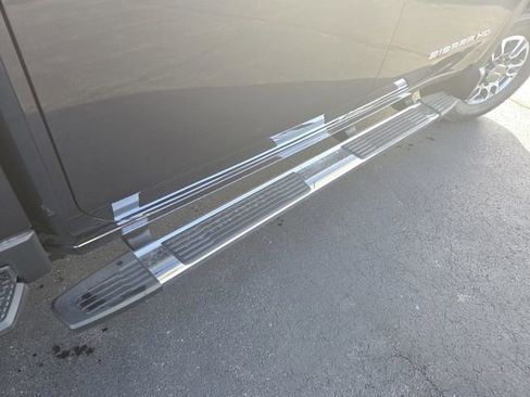 New 2025 GMC Sierra 3500 SLT w/ SLT Premium Package image 20