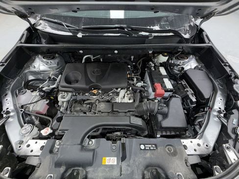 Certified 2021 Toyota RAV4 LE image 19