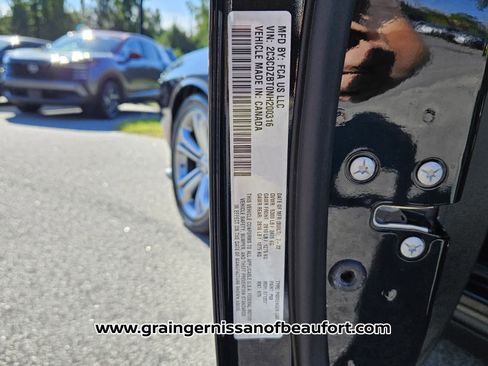 Used 2022 Dodge Challenger R/T image 6