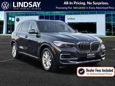 Used 2023 BMW X5 xDrive45e w/ Parking Assistance Package AWD/4WD image 1