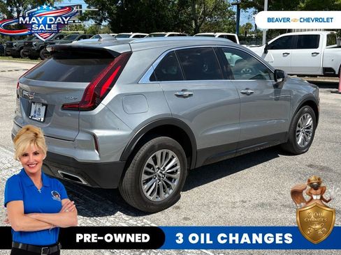Used 2024 Cadillac XT4 Premium Luxury AWD/4WD image 6