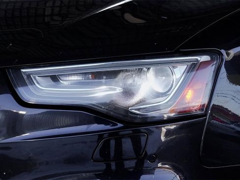 Used 2015 Audi RS 5 4.2 w/ Technology Package image 10