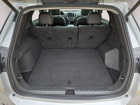 Used 2022 Chevrolet Equinox Premier AWD/4WD image 14