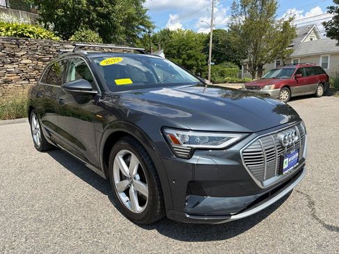 Used 2019 Audi e-tron Premium Plus w/ Cold Weather Package AWD/4WD image 8