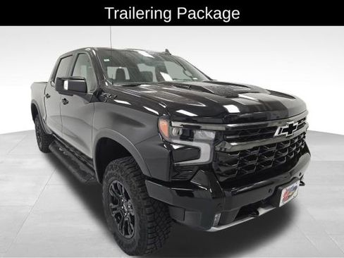 Certified 2025 Chevrolet Silverado 1500 ZR2 w/ Technology Package image 8