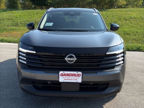 New 2026 Nissan Kicks SV w/ Cold Weather Package image 3