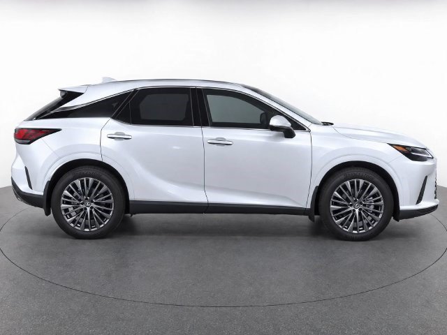 Used 2025 Lexus RX 350 AWD w/ Convenience Package image 2