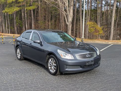 Used 2007 INFINITI G35 x Sedan w/ Premium Pkg image 3