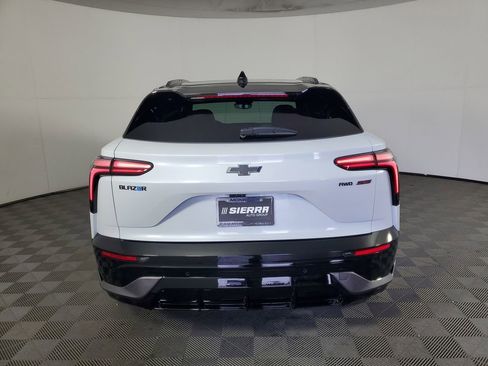 New 2026 Chevrolet Blazer EV SS image 4
