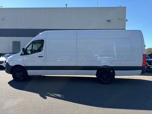 New 2025 Mercedes-Benz Sprinter 3500 image 2