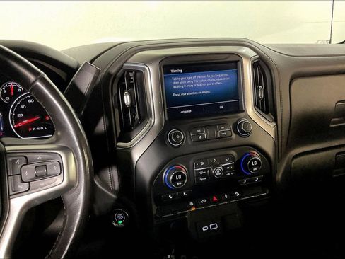 Used 2020 Chevrolet Silverado 1500 LT Trail Boss w/ Convenience Package image 9