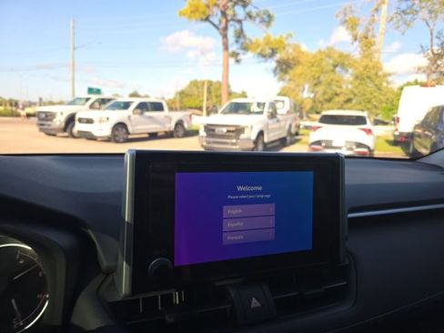 Used 2025 Toyota RAV4 XLE w/ Convenience Package FWD image 11