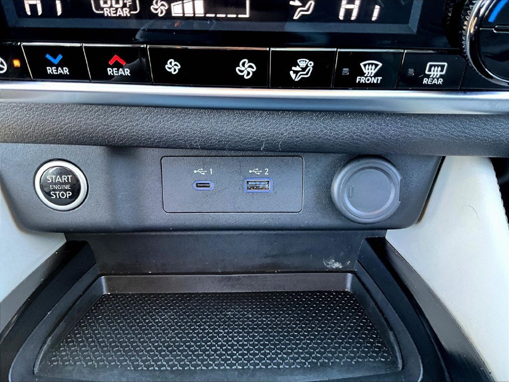 Used 2023 Nissan Rogue SL w/ SL Premium Package AWD/4WD image 18