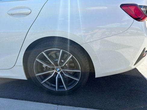 Used 2020 BMW 330i xDrive Sedan w/ Premium Package AWD/4WD image 8