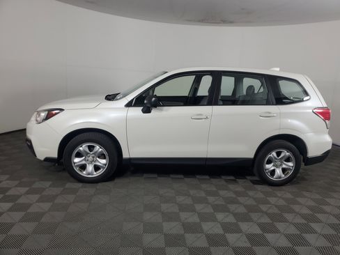 Used 2018 Subaru Forester 2.5i image 7
