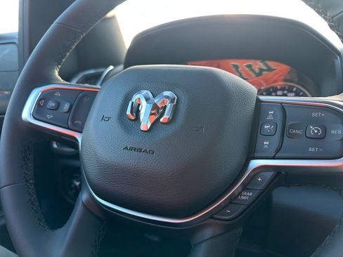 New 2026 RAM 1500 Big Horn AWD/4WD image 25