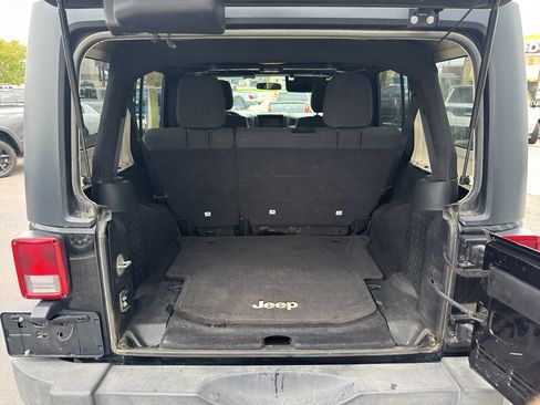 Used 2011 Jeep Wrangler Unlimited Sport AWD/4WD image 34