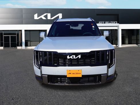 New 2027 Kia Telluride S image 8