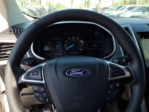 Used 2019 Ford Edge SEL w/ Equipment Group 201A FWD image 18