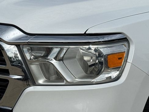 Used 2023 RAM 1500 Big Horn AWD/4WD image 3