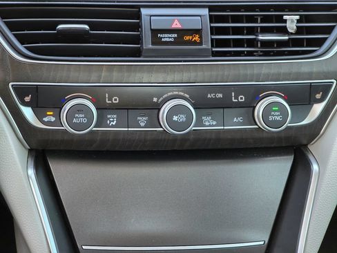 Used 2019 Honda Accord EX-L image 21