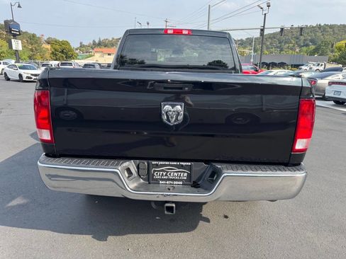 Used 2017 RAM 1500 ST w/ SXT Appearance Group image 20