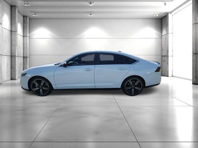 Used 2023 Honda Accord Sport image 6