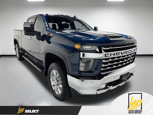 Used 2021 Chevrolet Silverado 2500 LTZ w/ LTZ Plus Package AWD/4WD image 5