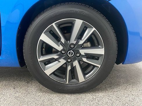 Used 2021 Nissan Versa SV image 29