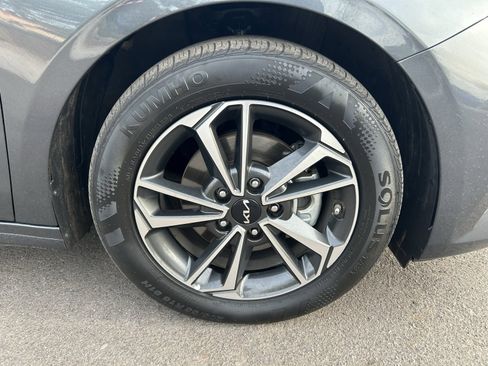 Certified 2024 Kia Forte LXS image 9