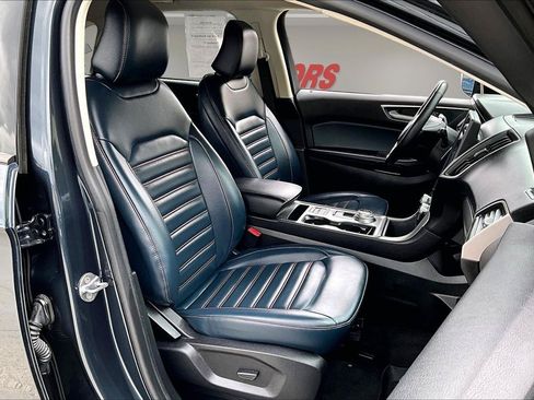 Used 2024 Ford Edge SEL w/ Sport Appearance Package AWD/4WD image 30