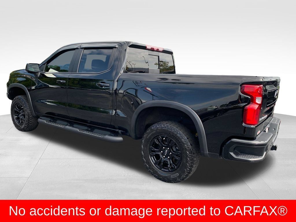 Used 2022 Chevrolet Silverado 1500 ZR2 w/ Technology Package AWD/4WD image 3