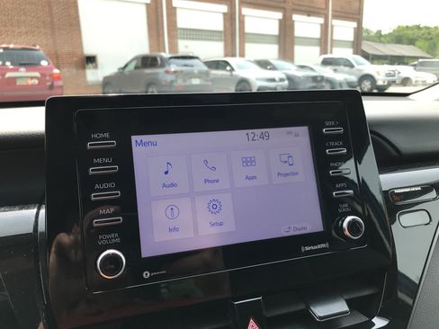 Used 2023 Toyota Camry SE w/ Convenience Package FWD image 18