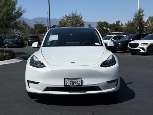 Used 2021 Tesla Model Y Long Range AWD/4WD image 5