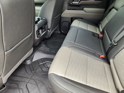 New 2026 Chevrolet Silverado 1500 ZR2 w/ LPO, Dark Essentials Package AWD/4WD image 26