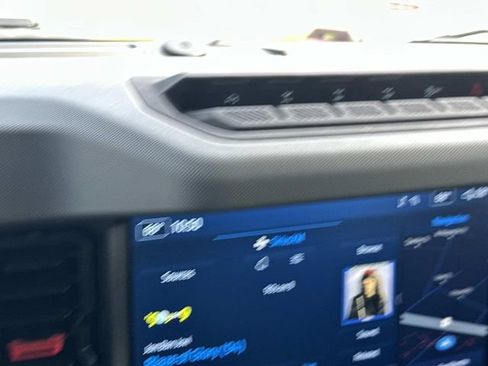 Used 2022 Ford Bronco Badlands image 29