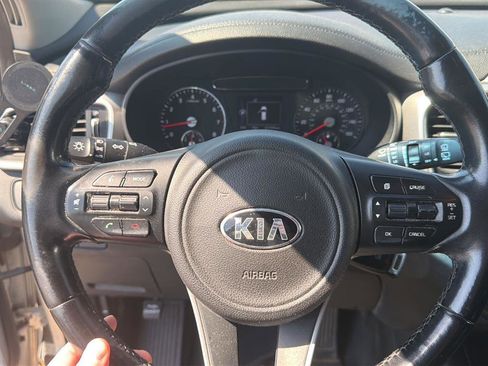 Used 2016 Kia Sorento LX w/ LX Convenience Package AWD/4WD image 5