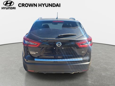 Used 2022 Nissan Rogue Sport SL w/ Premium Package image 5