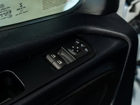 Used 2022 Mercedes-Benz Sprinter 3500 image 28