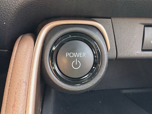 Used 2025 Toyota Grand Highlander AWD Hybrid image 27