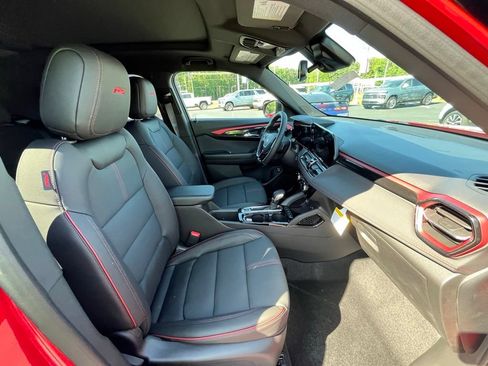 New 2026 Chevrolet TrailBlazer RS w/ Convenience Package FWD image 15