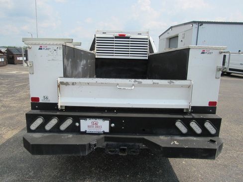 Used 2023 Ford F350 XLT w/ FX4 Off-Road Package AWD/4WD image 4