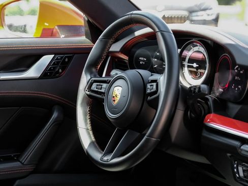 Used 2020 Porsche 911 Carrera S RWD image 12