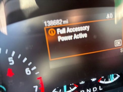 Used 2020 Ford Escape SEL FWD image 11